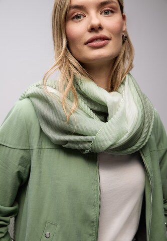 STREET ONE Scarf in Green: front