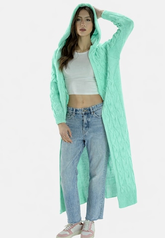 Manteau en tricot Elara en vert