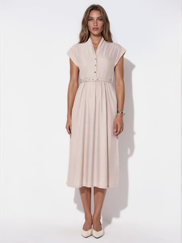Robe Busem en beige : devant