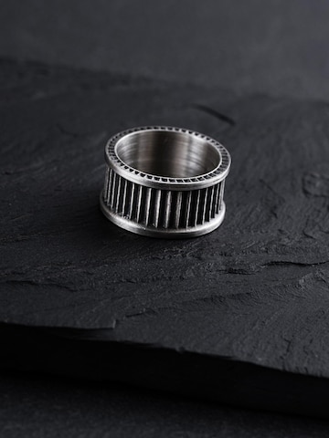 Anello 'GOTHIC' di REYTEL in argento
