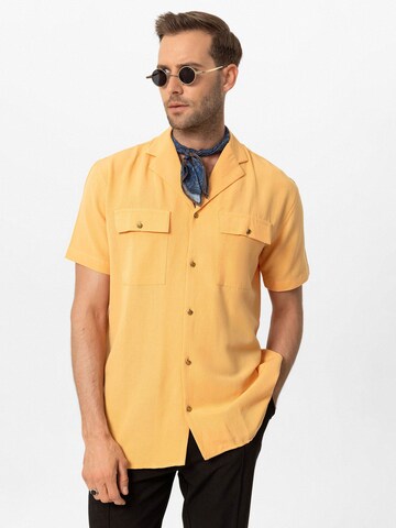 Antioch Regular fit Button Up Shirt in Yellow