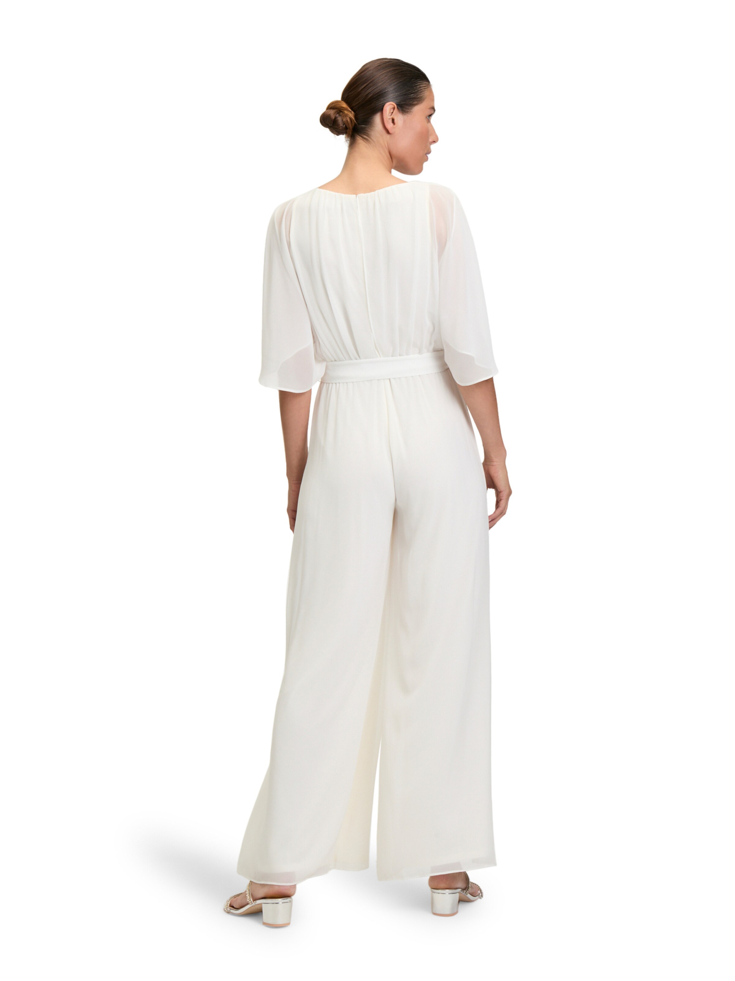 Tuta jumpsuit di Vera Mont in bianco