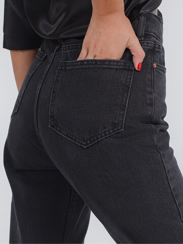 FRESHLIONS Wide leg Jeans in Zwart