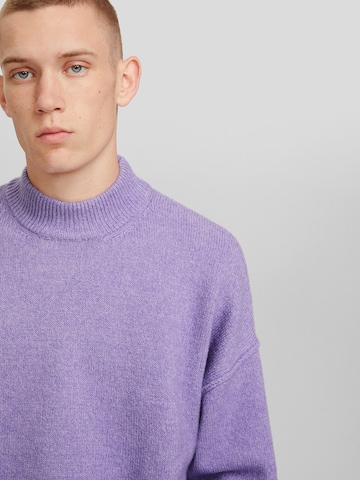 Bershka Sweater in Purple