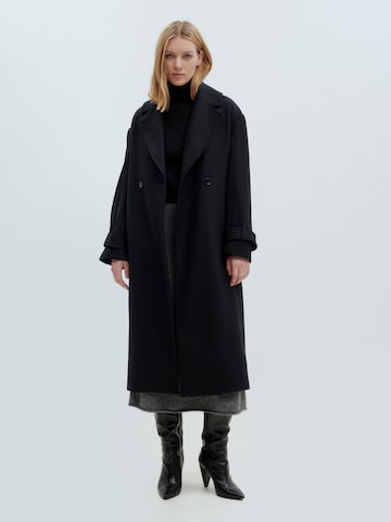 Manteau mi-saison 'Sigrun' EDITED en noir : devant