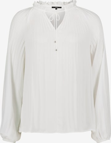 Camicia da donna di zero in bianco: frontale