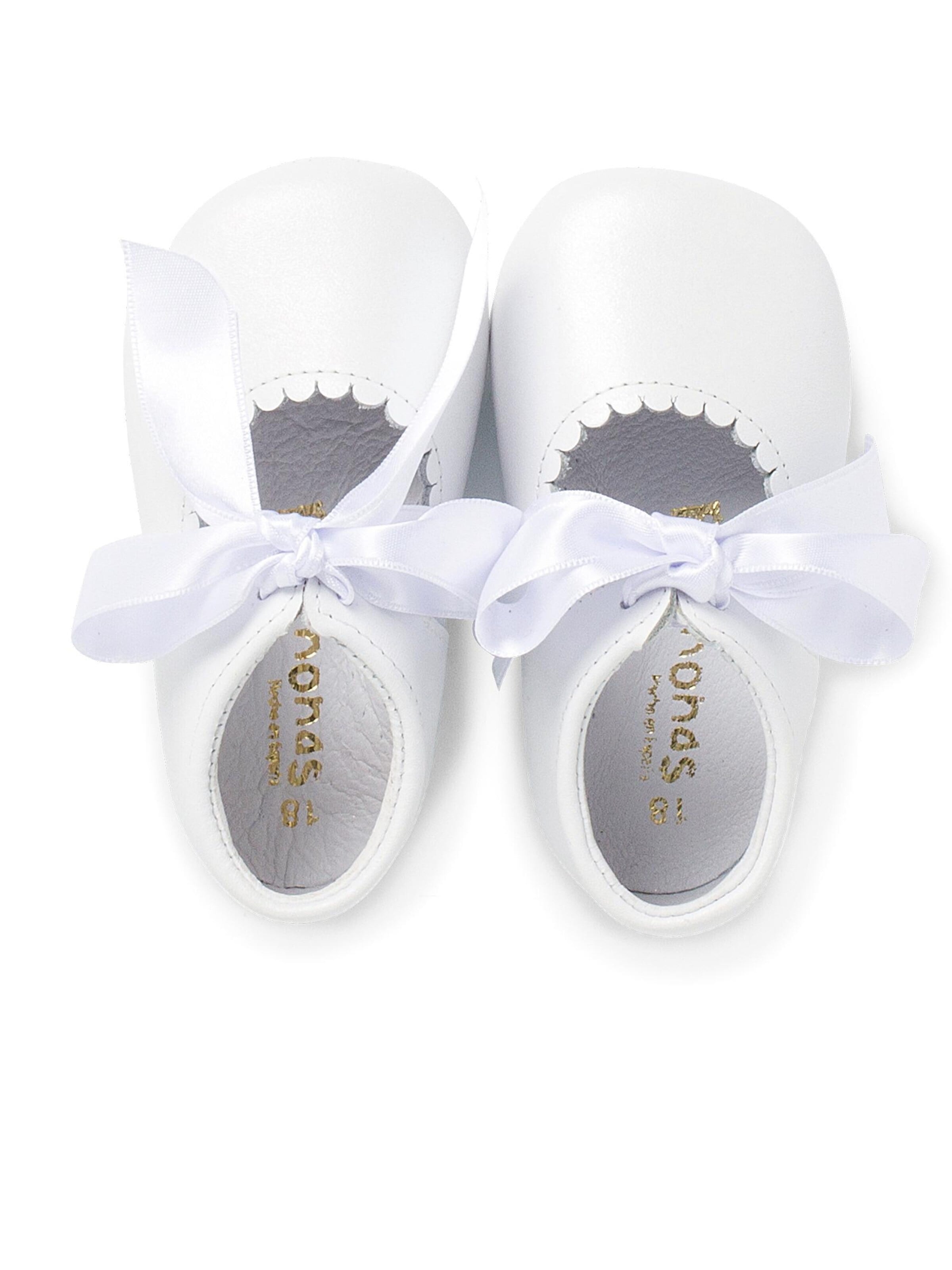Chaussure basse Pisamonas en blanc