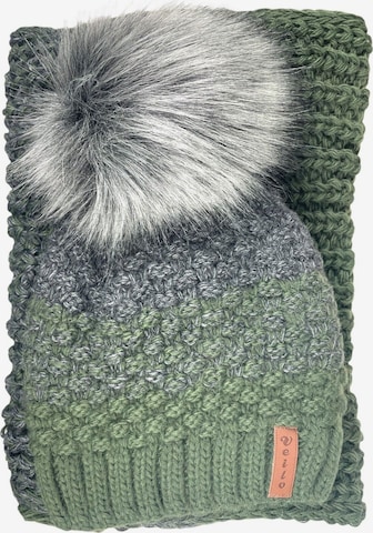 Kumixi Beanie 'Set: Mütze & Loop Schal' in Green: front