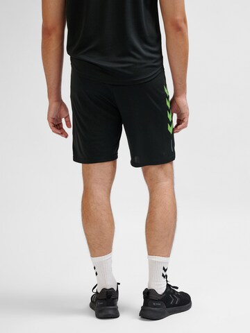 Hummel Regular Sporthose in Schwarz