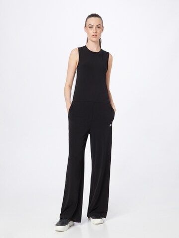 DKNY Performance Sports suit in Black: front