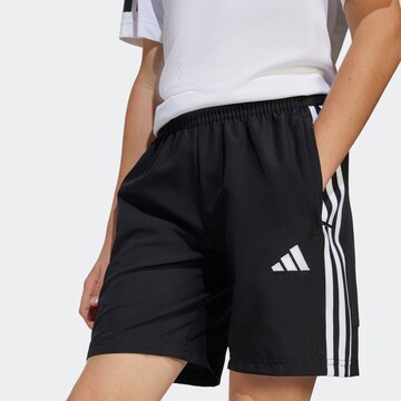 Regular Pantalon de sport 'Tiro 25 Essentials' ADIDAS PERFORMANCE en noir
