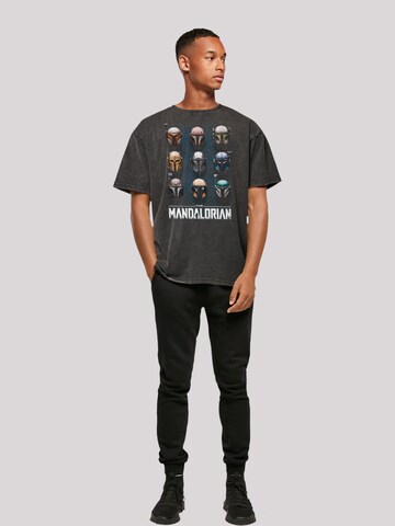 F4NT4STIC T-Shirt 'Star Wars The Mandalorian Helmets' in Schwarz