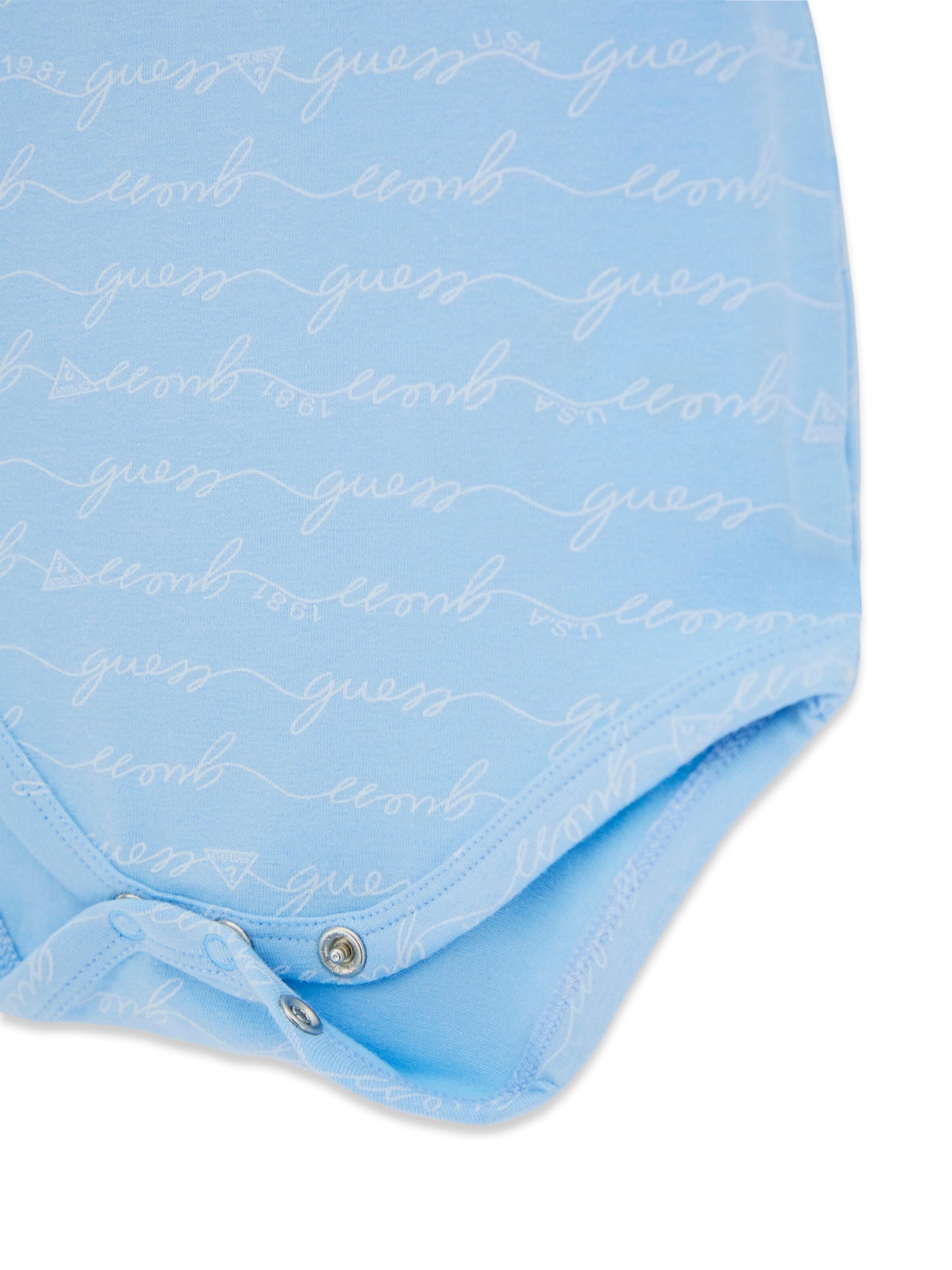 GUESS - Conjunto en blanco