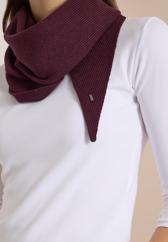 CECIL Wrap in Red