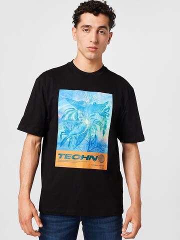 Tricou de la River Island pe negru: față