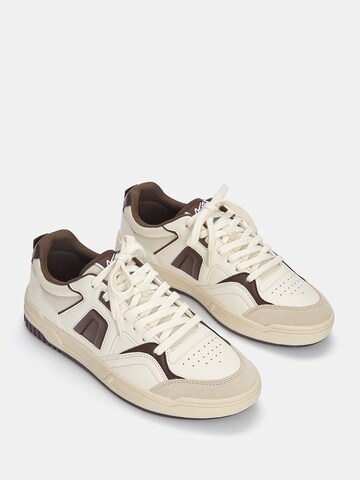 Pull&Bear Platform trainers in Brown