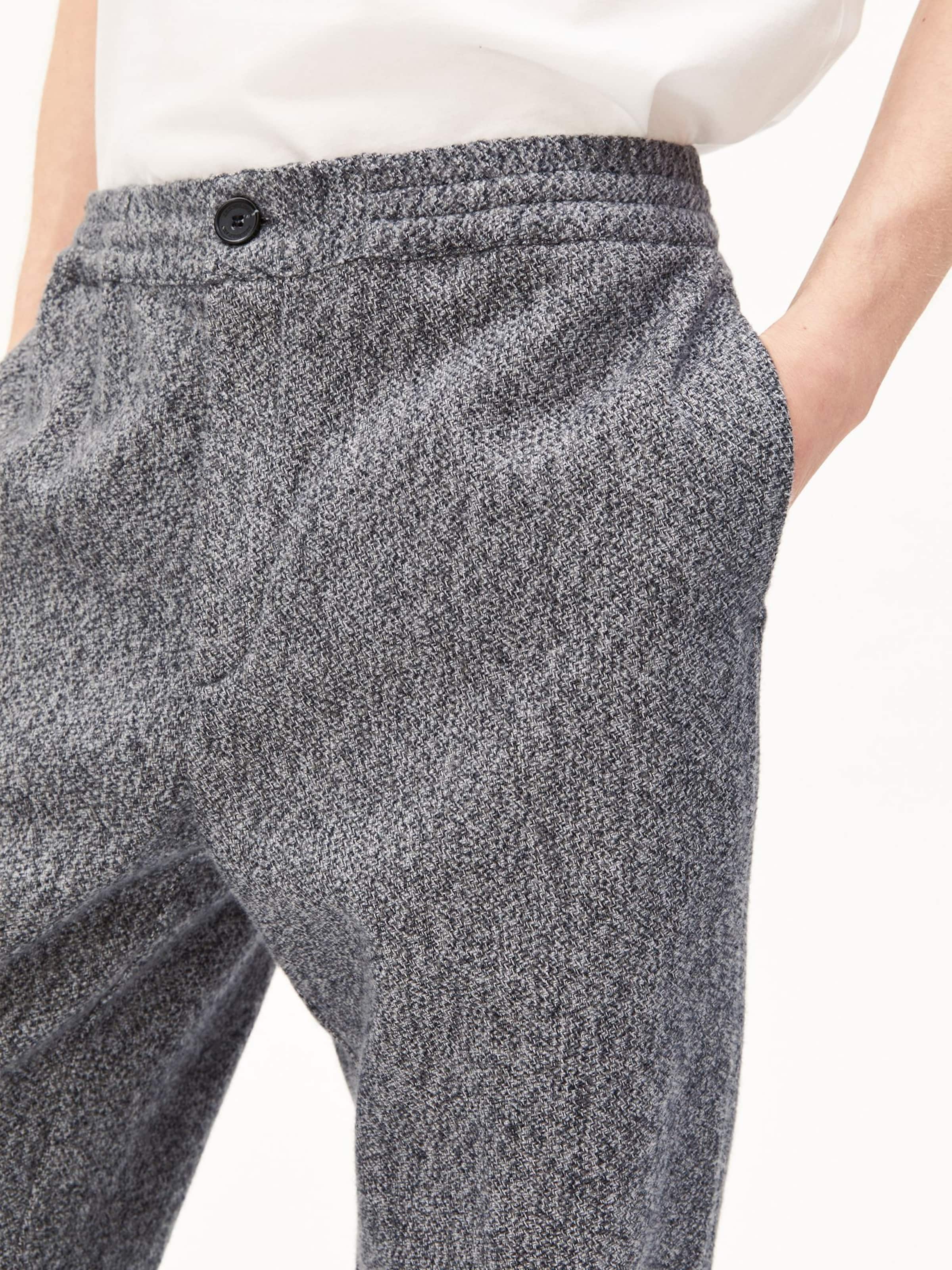 ARMEDANGELS Regular Pants in Grey: front