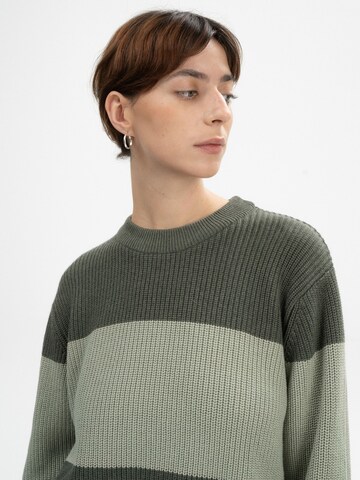 Pulover 'Adah' de la MELA pe verde