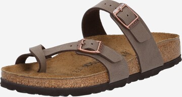 BIRKENSTOCK Ujjelválasztó-pántos szandál 'Mayari' - barna: elől