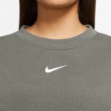 Nike Sportswear Sweatshirt 'Essential' in Grey