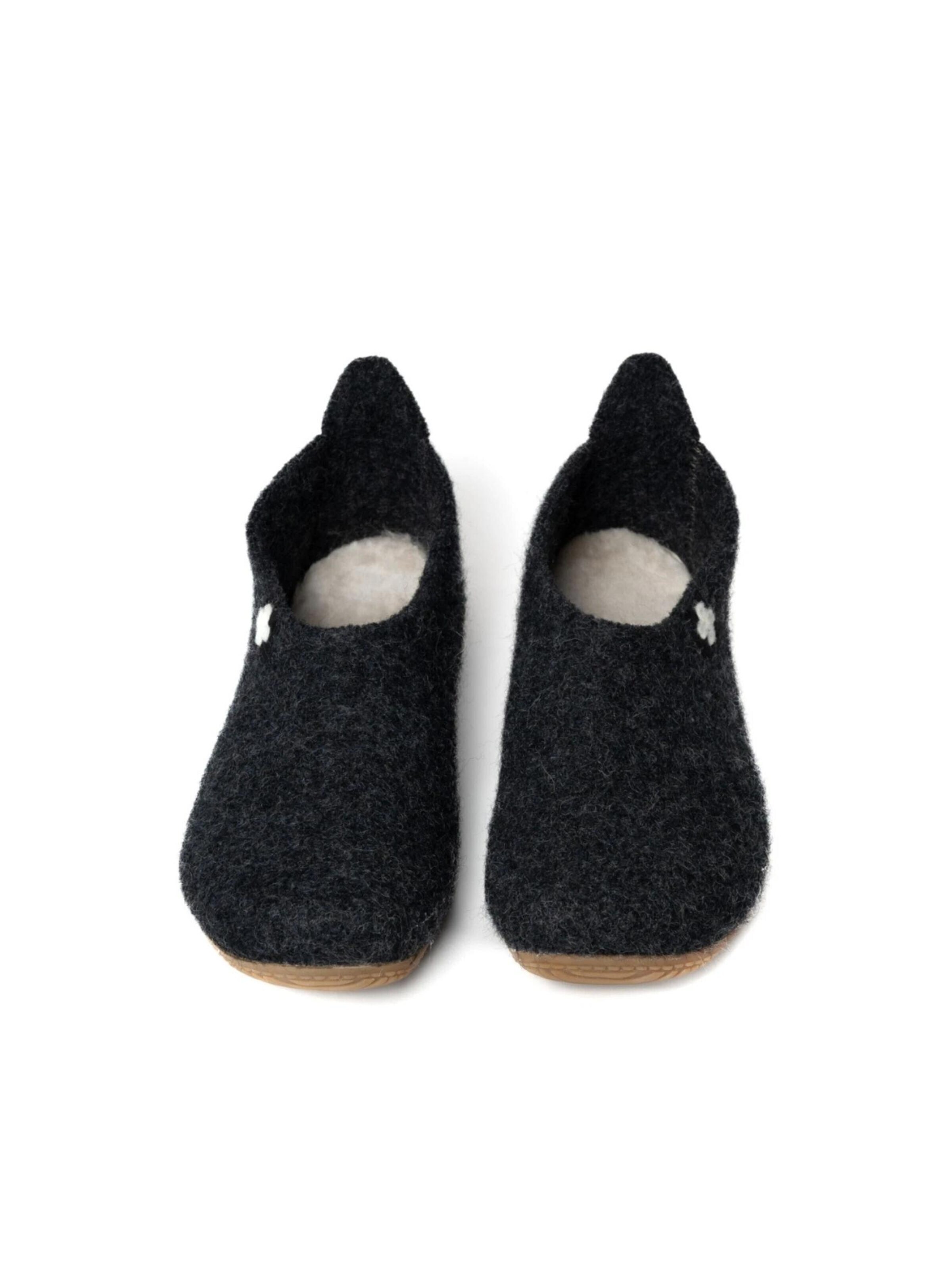 Living Kitzbühel Slippers in Grey