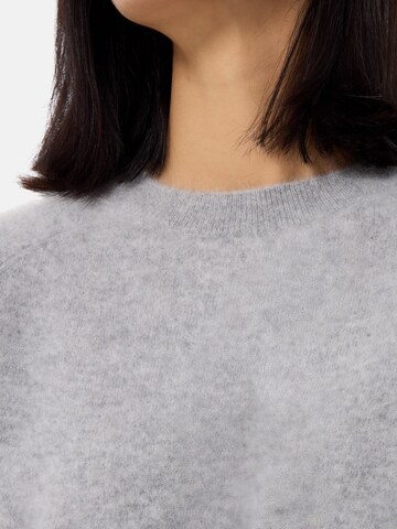 Pullover di CASH-MERE.CH in grigio