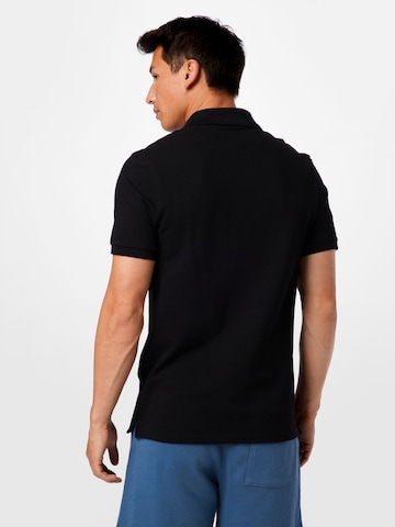 Tricou de la Lyle & Scott pe negru