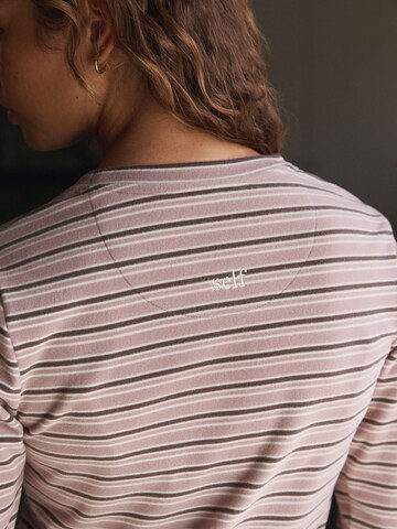 self. - Pijama en rosa