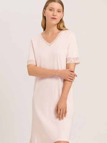 Hanro Nightgown ' Moments ' in Pink: front