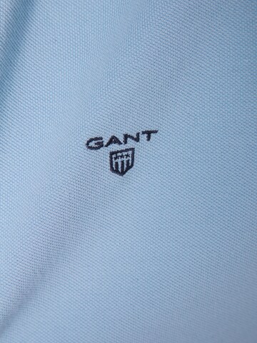 Tricou de la GANT pe albastru