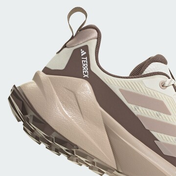Scarpa bassa 'Trailmaker 2.0' di ADIDAS TERREX in bianco