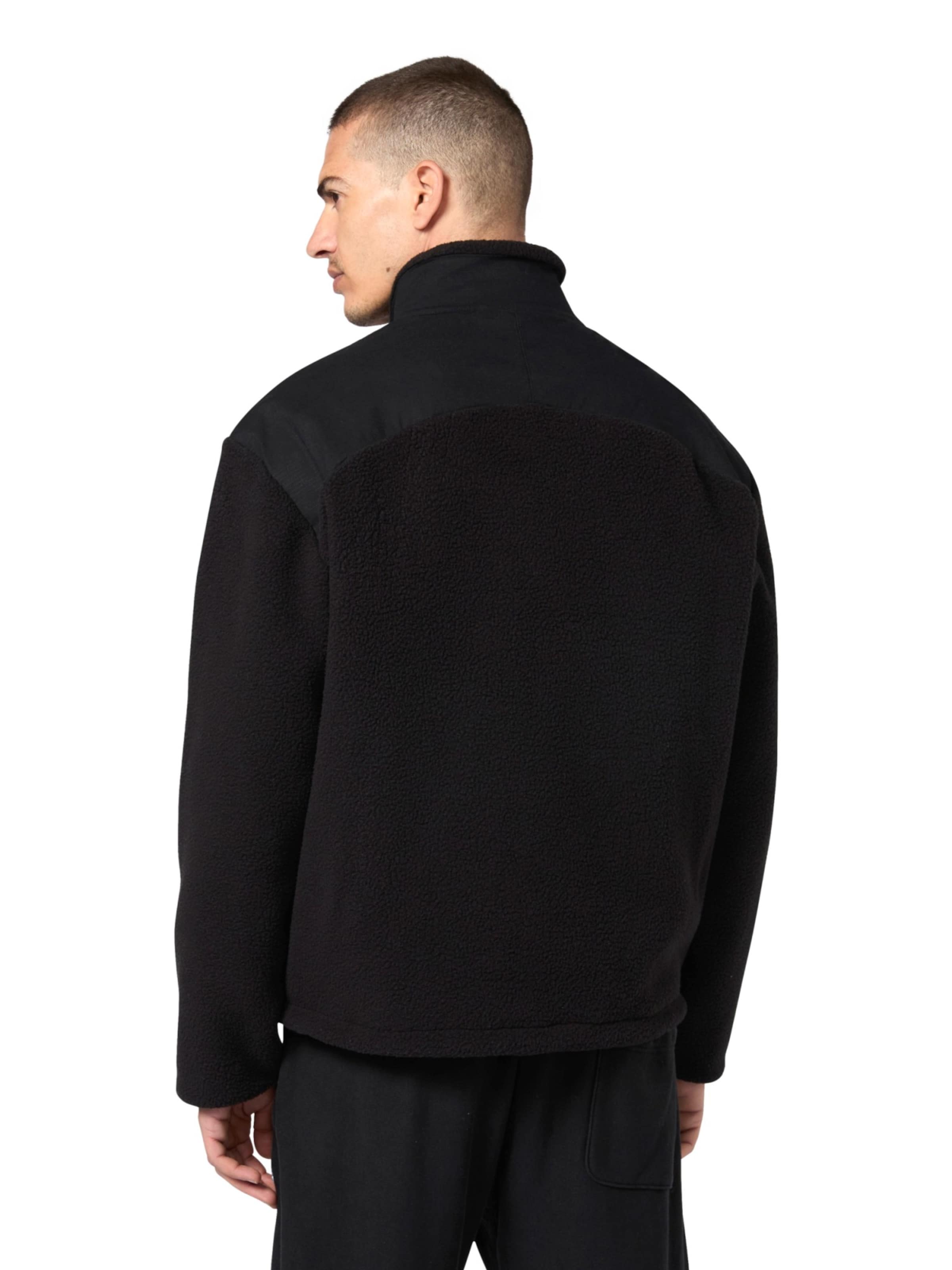 Giacca di pile di Champion Authentic Athletic Apparel in nero