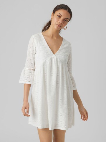 Robe VERO MODA en blanc : devant