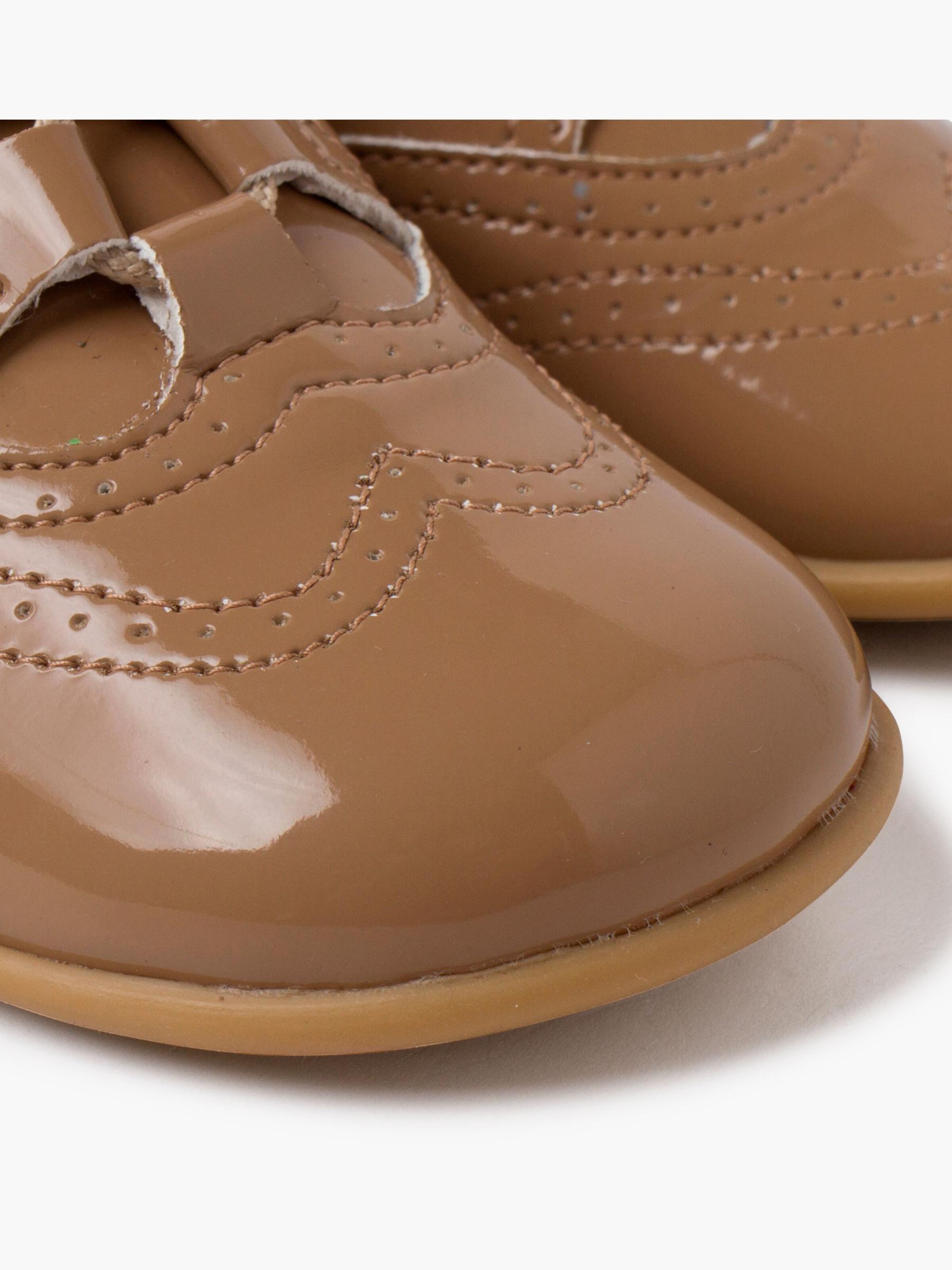 Chaussure basse Pisamonas en beige