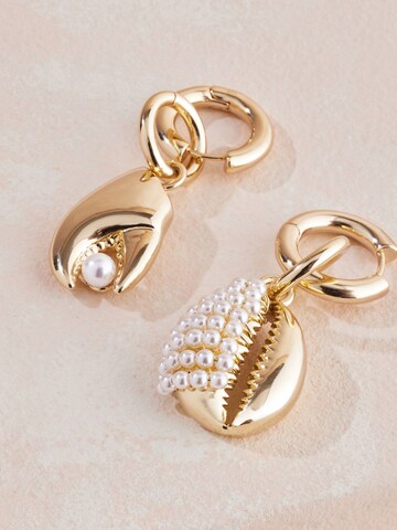 Cath Kidston - Pendientes 'Muschel' en oro