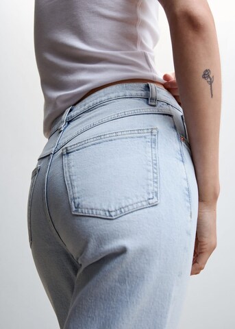 MANGO Regular Jeans 'Newmom' in Blauw