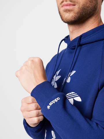 Felpa di ADIDAS ORIGINALS in blu