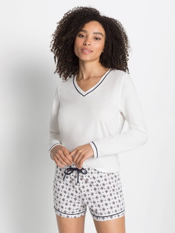 Camicia da notte di s.Oliver in bianco: frontale