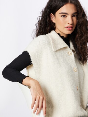 Rich & Royal Knit Cardigan in Beige