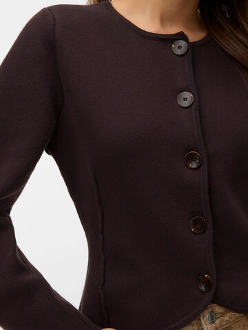 Cardigan 'BERGAMO' VERO MODA en marron