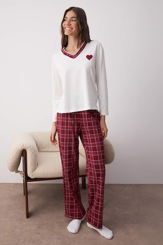 Pyjama Trendyol en rouge : devant