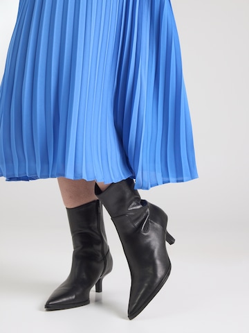 Gonna di COMMA in blu