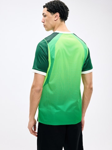 Tricot 'NFF STAD HM' de la NIKE pe verde