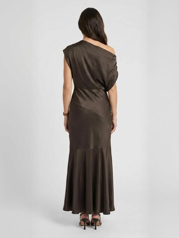 Rochie ' Aya ' de la Opal Studio pe maro