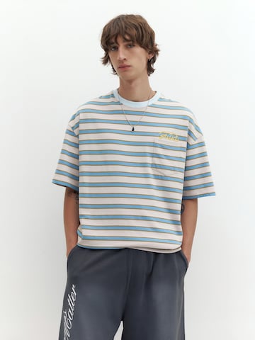 Pull&Bear Póló 'STWD' - fehér: elől
