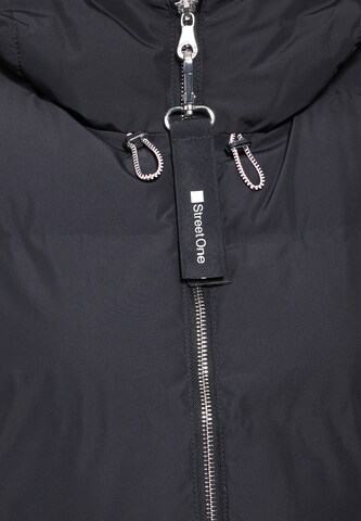 STREET ONE Vest in Black