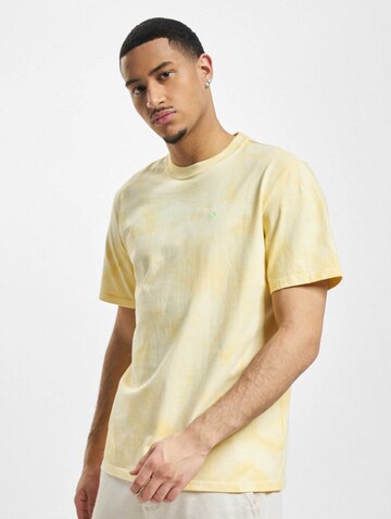 T-Shirt CONVERSE en jaune : devant