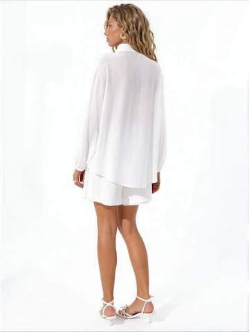 MSN Collection - Roupa de casa em branco: frente
