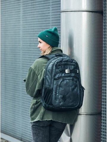 NITRO Backpack in Grey: front