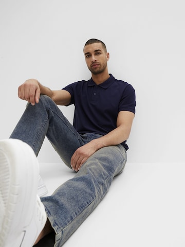 bonprix Poloshirt in Blau